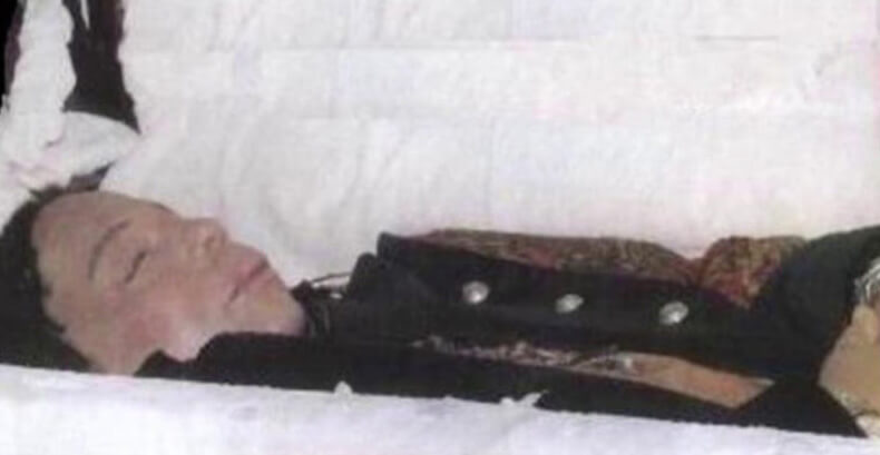 rick-james-casket.jpg